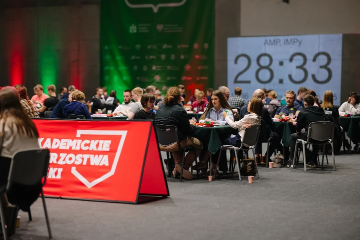 Obraz do artykułu: Katowice wracają do gry o brydżowe medale i przyciągają setki studentów