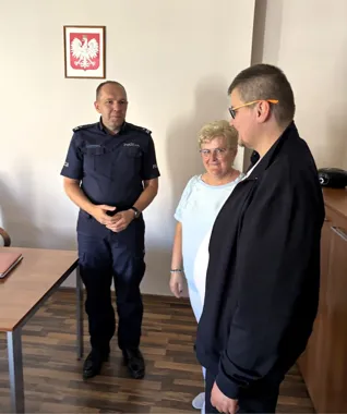Zasłabł na skrzyżowaniu. Po kilku dniach wrócił podziękować policjantom