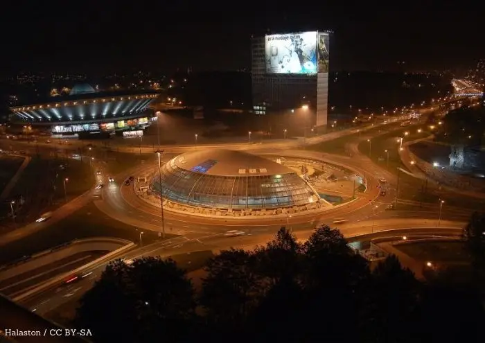 Twórcze warsztaty plastyczne w Katowicach: zaprojektuj lampion!