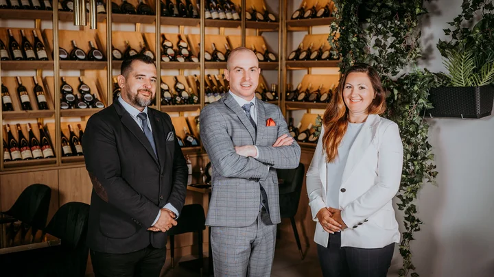 Grafika promocyjna wydarzenia Manager Gastronomii — intensywny kurs w Katowicach, 12–16 stycznia 2026