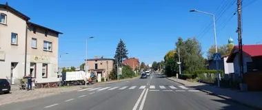 Nowy chodnik na DK11 w Tarnowskich Górach. Piesi zyskają bezpieczniejszą trasę