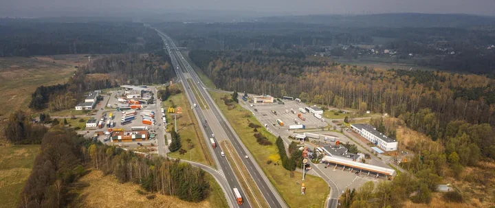 A4 między Brzęczkowicami a Byczyną zyska trzeci pas. Jest wykonawca projektu