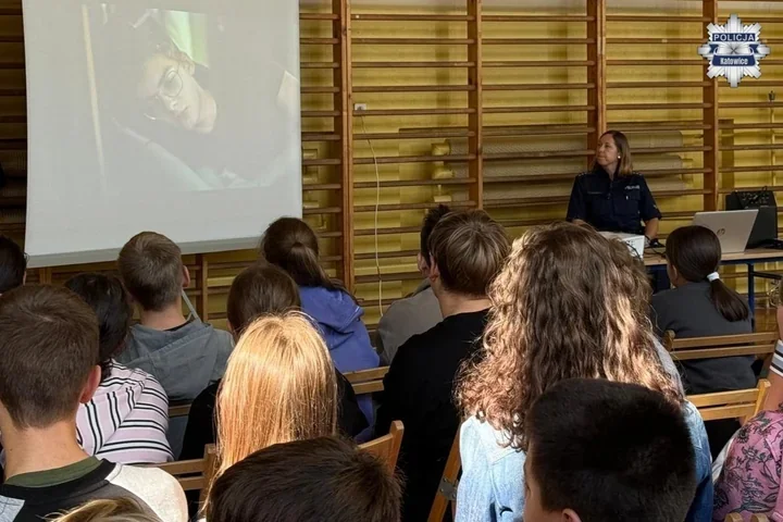 Uczniowie z Katowic pokazali przemoc na scenkach. Policja uczyła reakcji