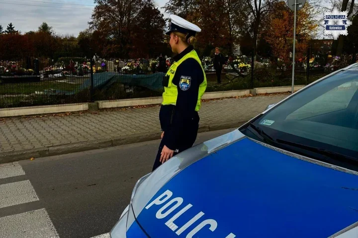 Wzmożone patrole w Katowicach. Przy cmentarzach policjanci będą kierować ruchem