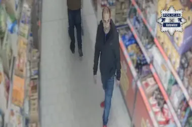 Kawa za ponad 3 tys. zł i twarz z monitoringu - policja szuka mężczyzny