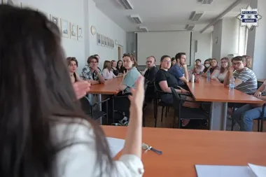 Filolodzy z Uniwersytetu Śląskiego w kręgu katowickich śledczych i tragicznej historii