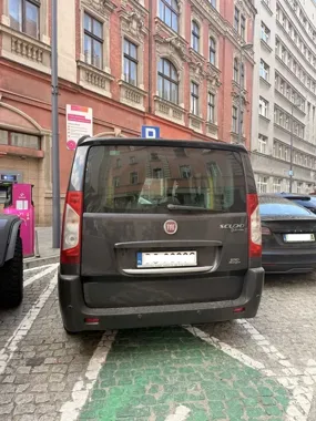 623 interwencje w Katowicach. Parkowanie znów na celowniku strażników