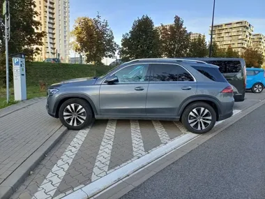 2988 interwencji w Katowicach. Strażnicy podsumowali parkowanie