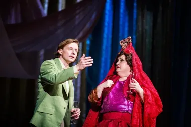 Florence Foster Jenkins wraca na scenę - śmiech czy zachwyt?