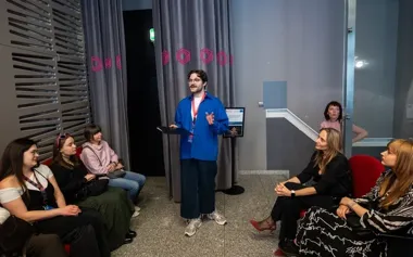 WyspianKiss - gdy teatr zatrzymuje czas, a młodzi twórcy piszą sztuki, które bolą