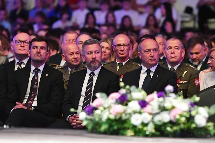 Około 540 tysięcy uczniów rozpoczęło rok szkolny. Inauguracja w Będzinie