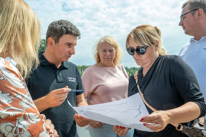 Zakaz nad Kanałem Gliwickim. Wstrzymano śluzowania i znaleziono śnięte ryby